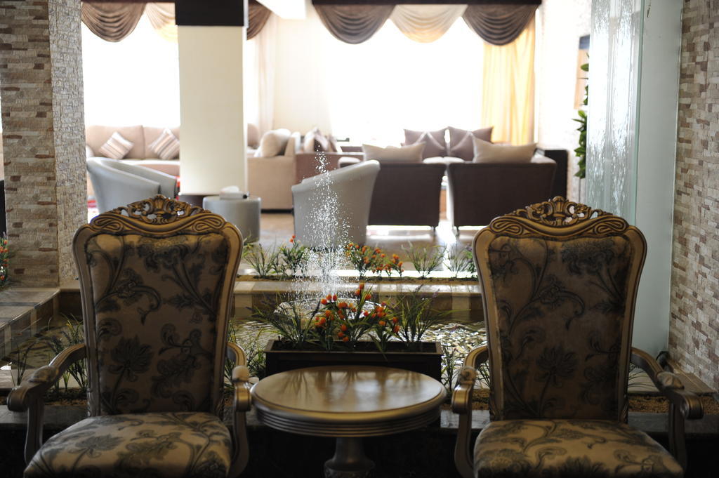 Hotelier Suites Riade Exterior foto