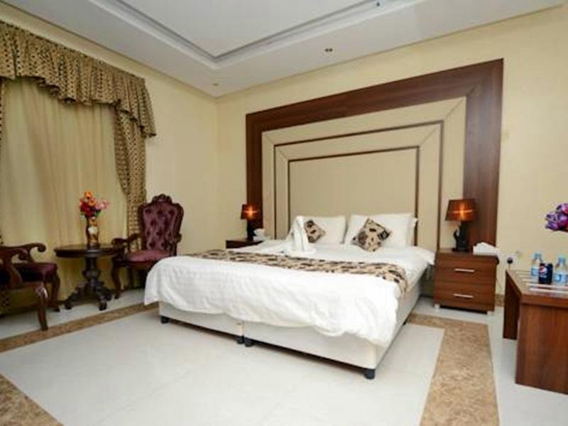 Hotelier Suites Riade Exterior foto