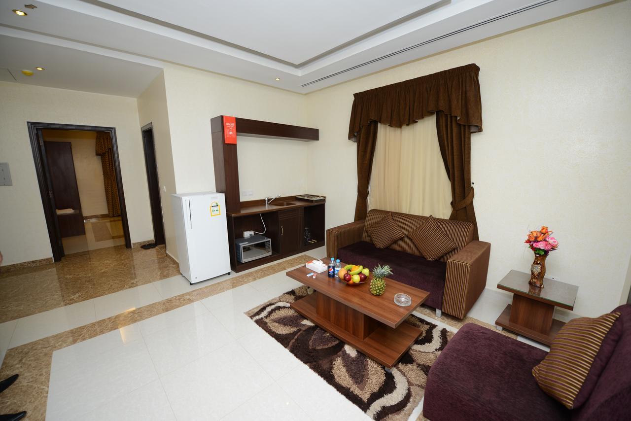 Hotelier Suites Riade Exterior foto